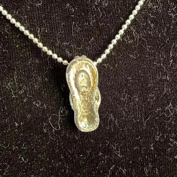 Lauren-Spencer New Flip Flop Necklace - Picture 6 of 8